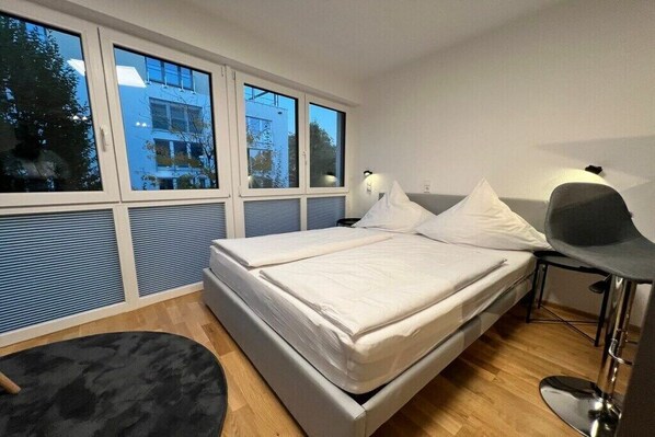 Room - Holiday apartment in Überlingen with Wi-Fi (Überlingen)