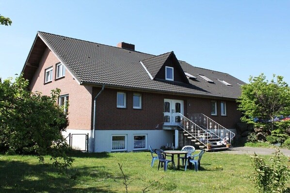 Exterior - Holiday apartment "Hof Reckermann I" (Linden)