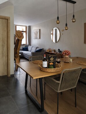 Dining - Vrbo Property (Theux)
