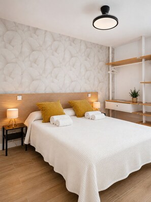 Room - Spacious 3-bedroom apartment in peaceful Maspalomas with AC (Maspalomas)