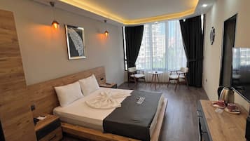 Kamar Double Klasik, balkon | Ruang kerja ramah laptop dan Wi-Fi gratis