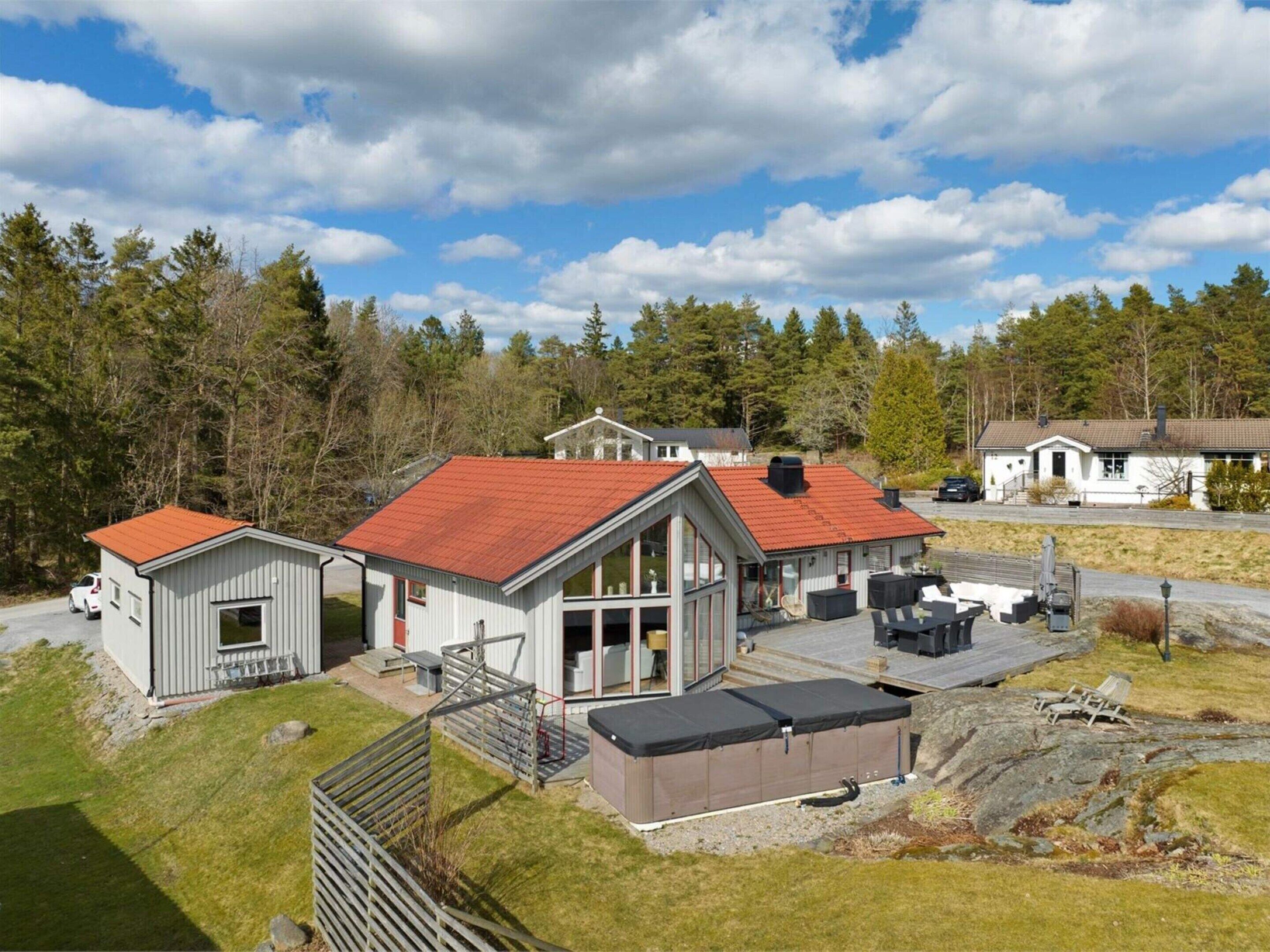 House | Exterior