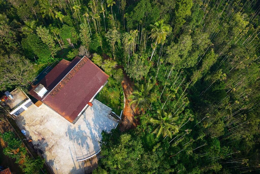 Villa, hageutsikt | Eksteriør