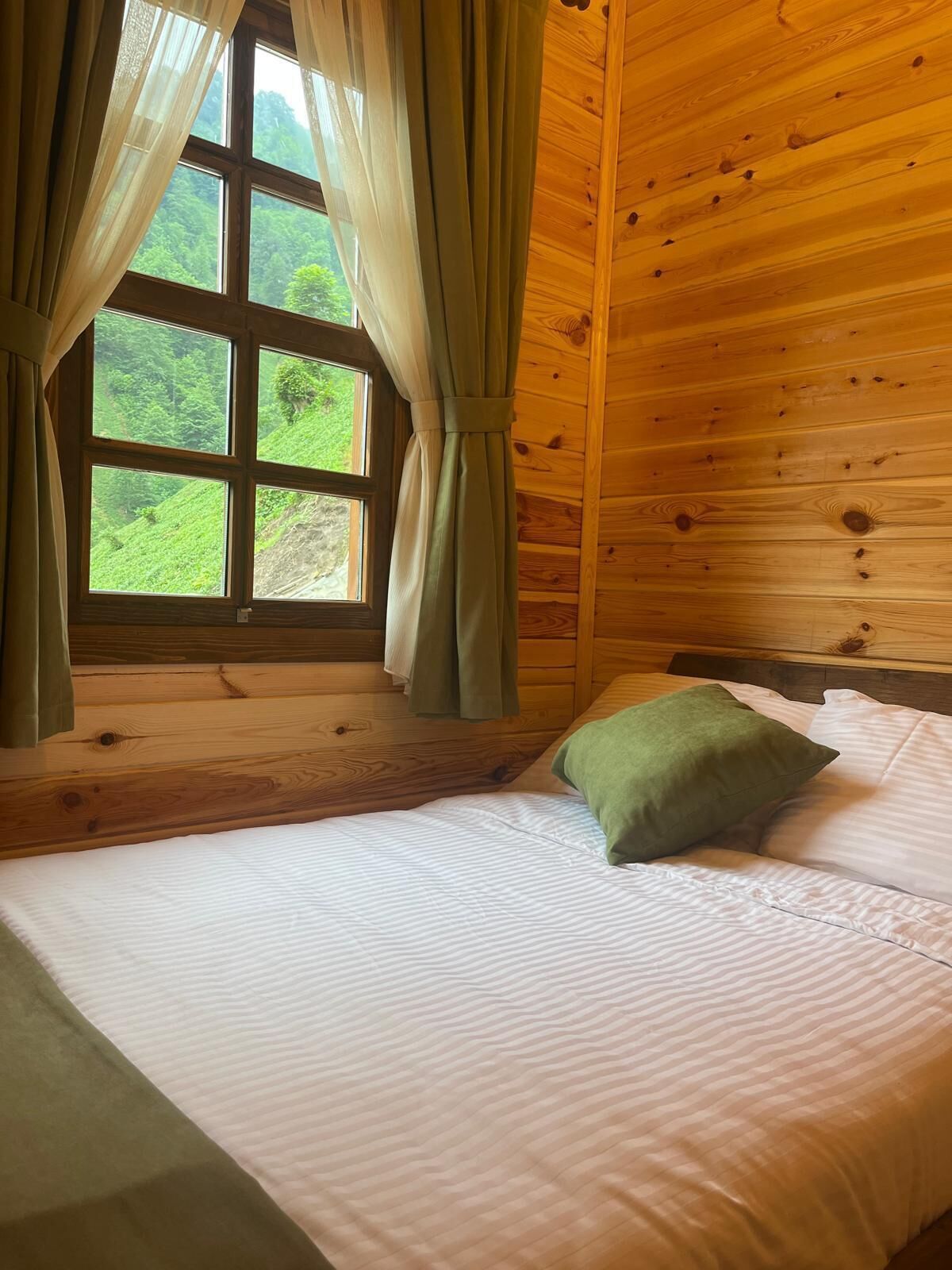 Family Chalet, Valley View