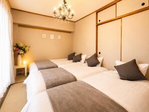 2 chambres, fer et planche à repasser, Wi-Fi, draps fournis