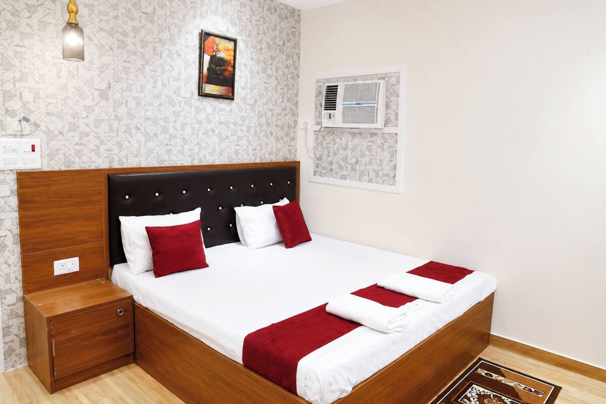 Deluxe Double Room, Air conditioning | View from room