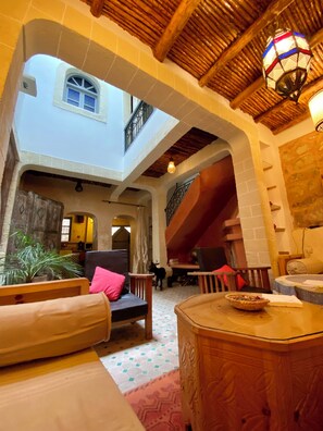 Interior - A small, quiet riad in the heart of the medina, 150 meters from the city walls (Essaouira)