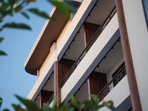 Exterior detail - Kinan Sentral Maldives (Fulidhoo)