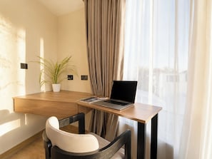 Deluxe Double or Twin Room, Balcony, City View | Interior - Kinan Sentral Maldives (Fulidhoo)