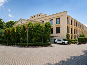 Exterior - Bel La Monde Blu Chhattarpur (New Delhi)