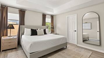 House | 5 bedrooms, high-speed internet
