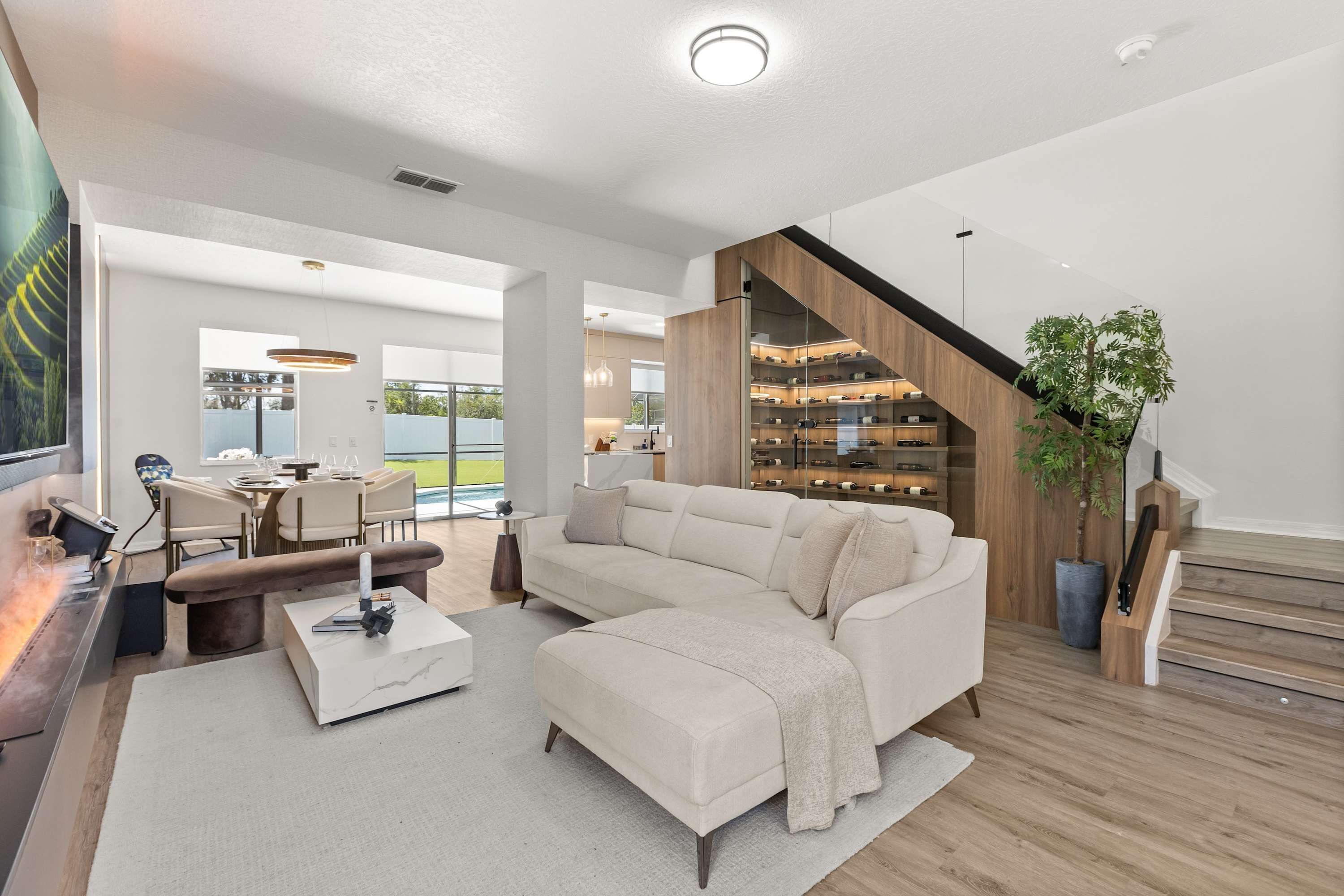 House | 5 bedrooms, high-speed internet