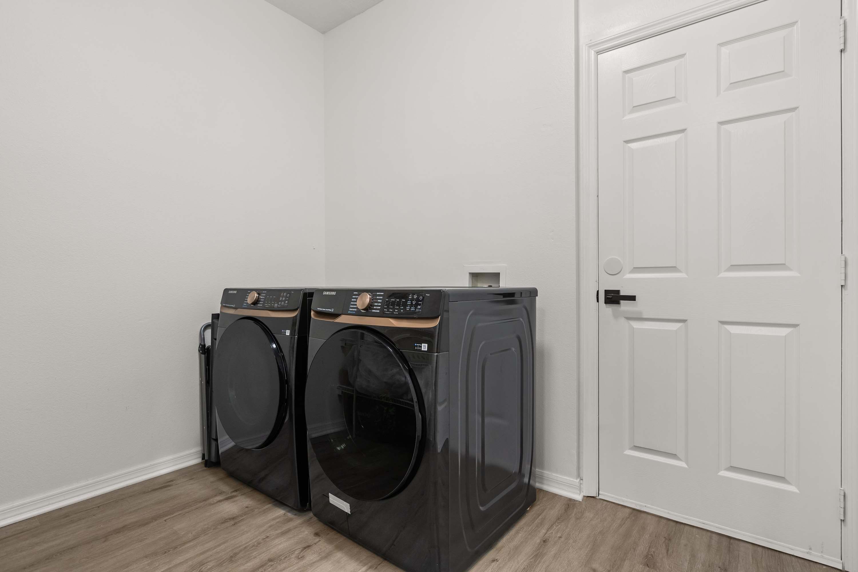 5 habitaciones y acceso a internet 