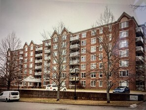 Exterior - Enjoy waterfront walks near this comfortable & central 2 bedroom, 2 bath condo. (Halifax)