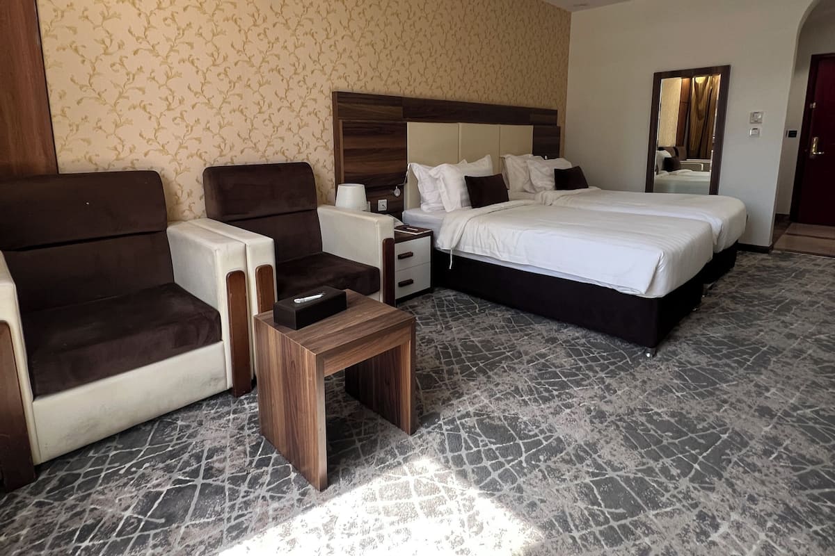 Superior Twin Room | In-room safe, soundproofing, iron/ironing board, free WiFi