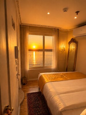 In-room safe, free WiFi - Kenzy Dahabeya Cruise (Aswan)