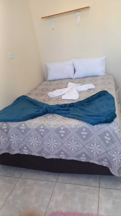 Large, fully furnished family home
