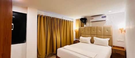 Deluxe Double Room, City View