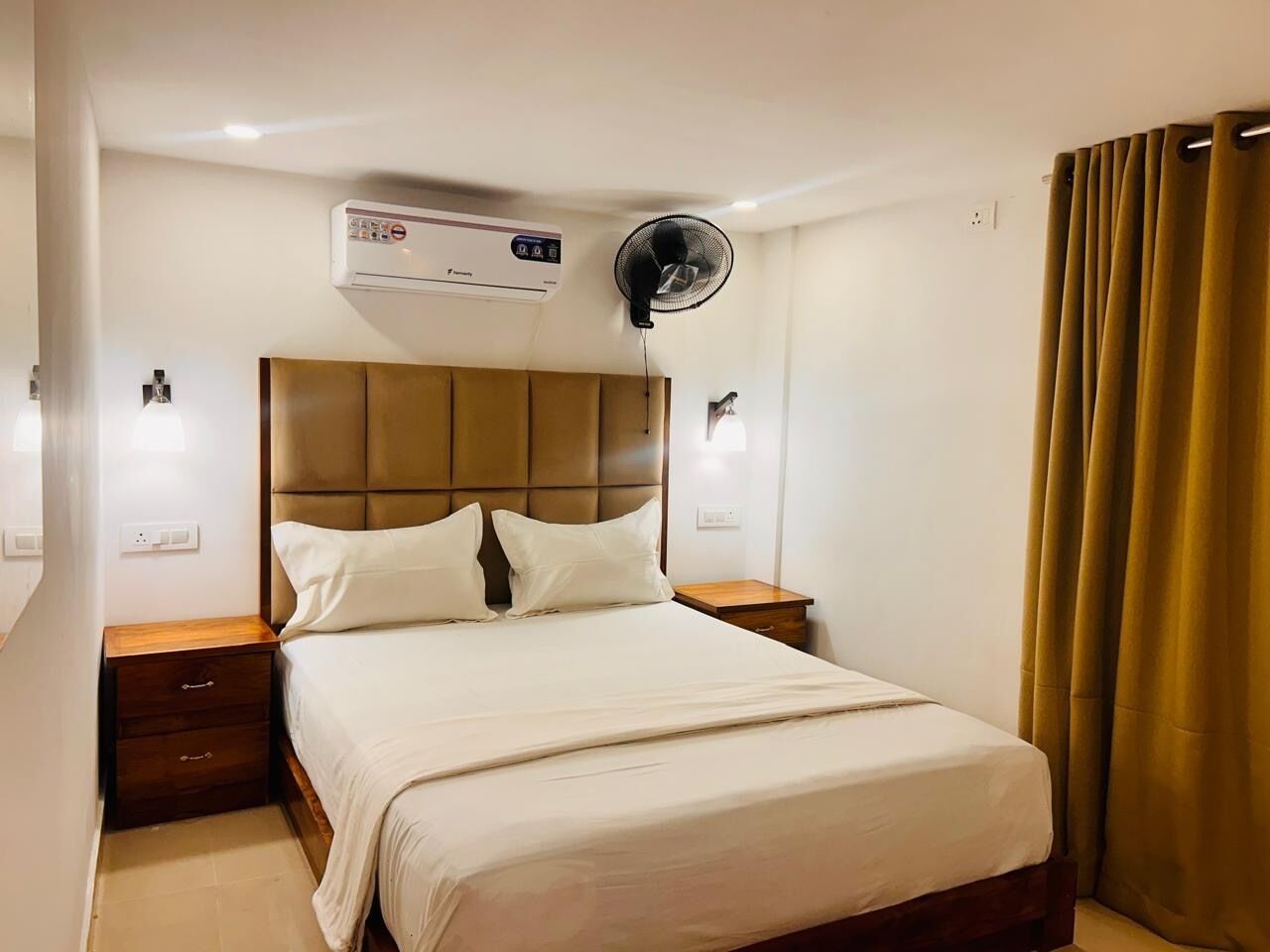 Deluxe Double Room, City View