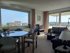 Living area - JulianaDune (3 Persons)
65M2 - Right on the beach acces (Bergen aan Zee)