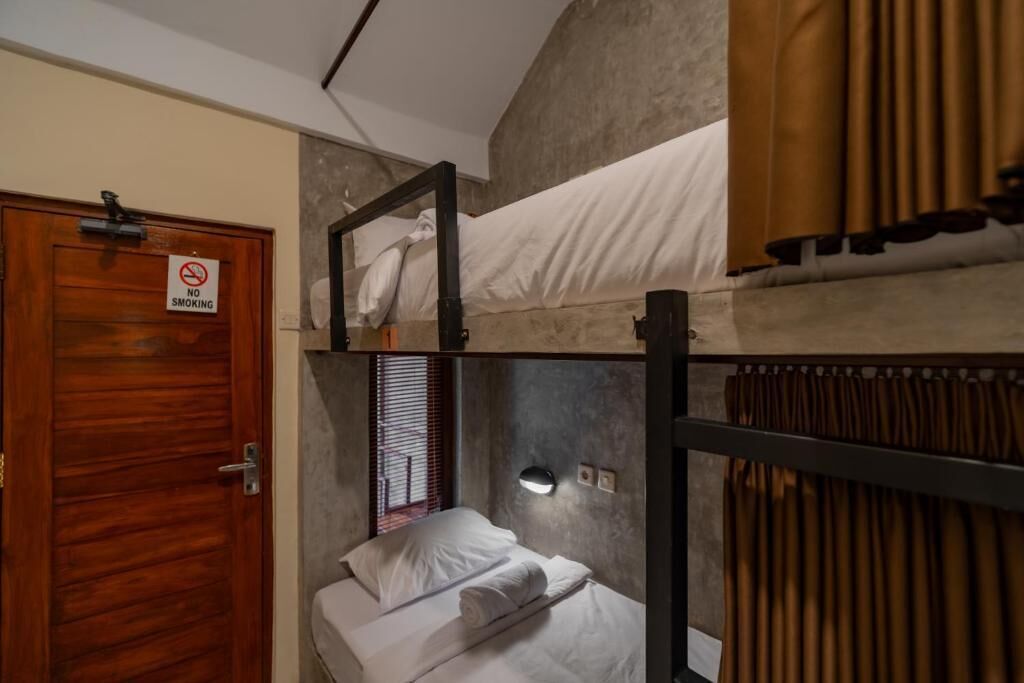 Dormitorio condiviso, per sole donne, non fumatori | Una cassaforte in camera, Wi-Fi gratuito