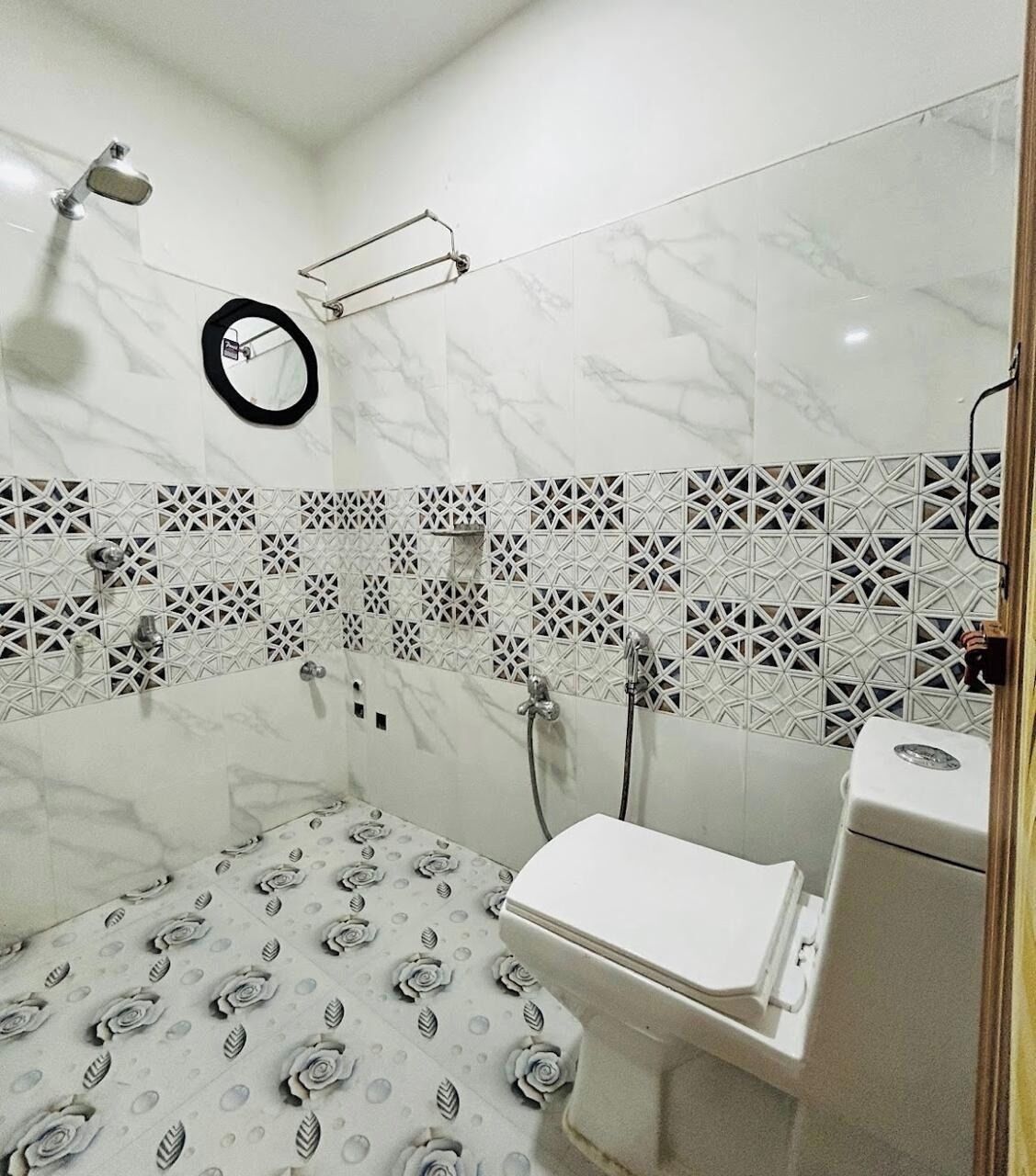 Toalhas de banho, sabonete, shampoo 