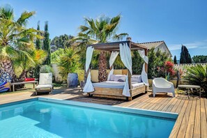 Pool - Villa Alma – Just Steps from Aix-en-Provence's Historic Center (Aix-en-Provence)