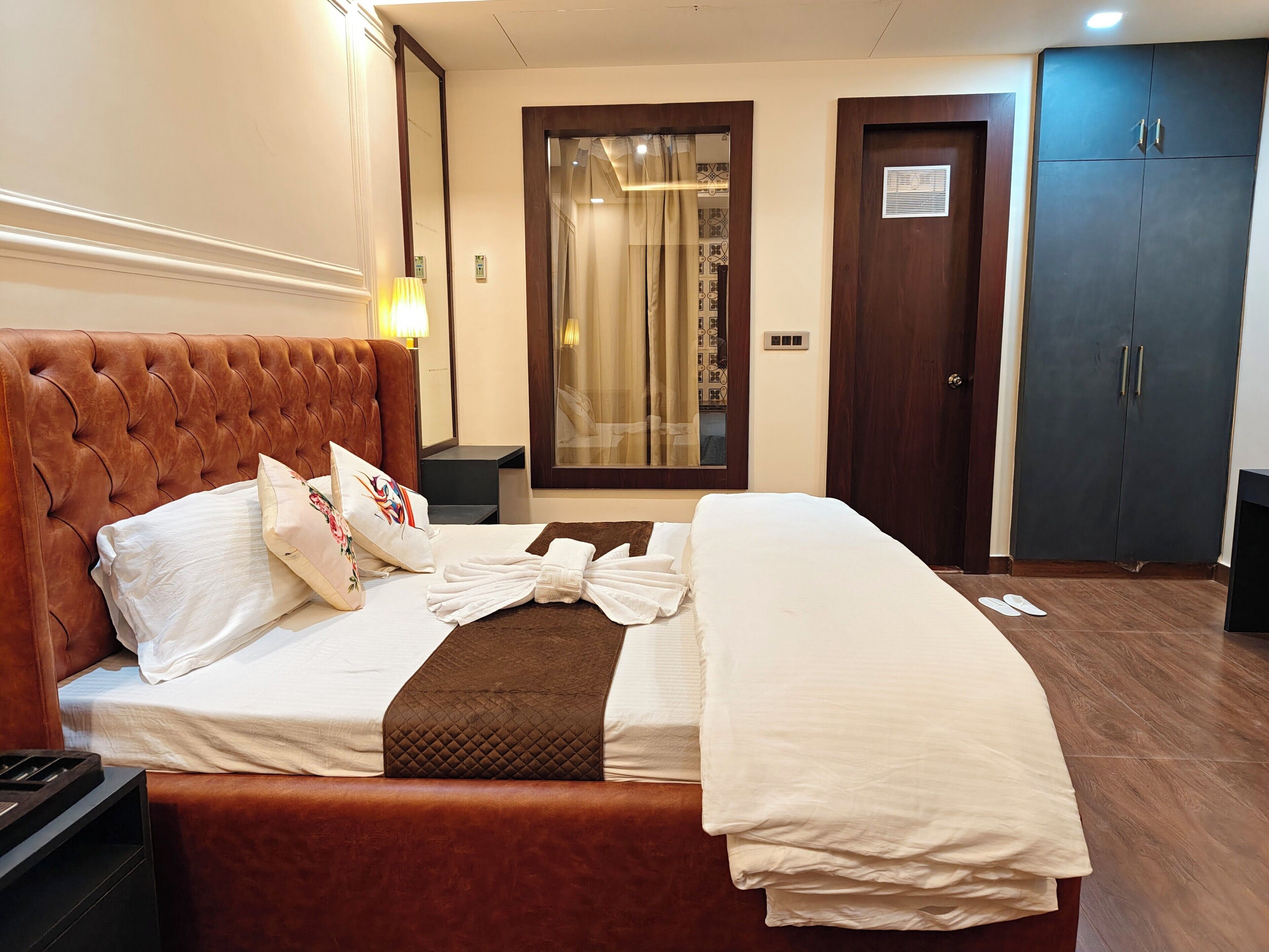 In-room safe, desk, laptop workspace, blackout curtains