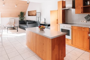 Interior - Duplex apartment • Airp/Stuttgart Trade Fair • Balcony • Parking Lot (Filderstadt)