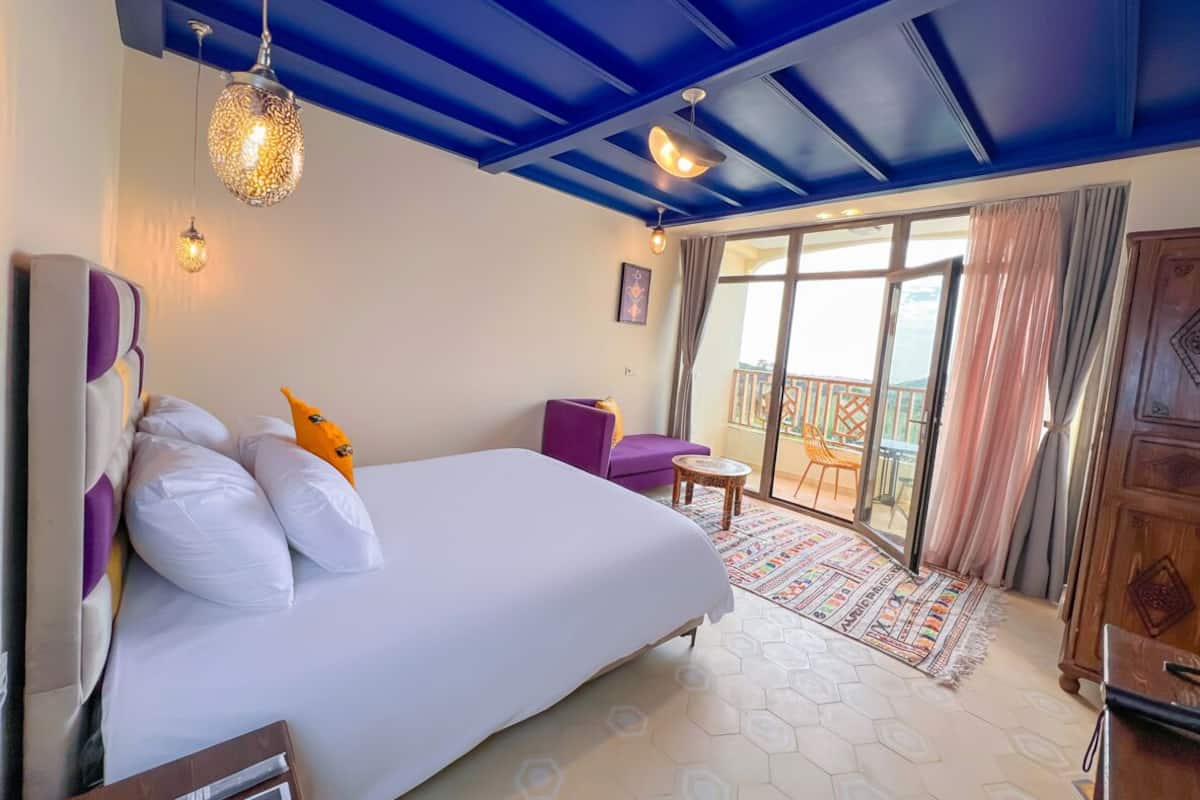 Superior Double Room, Balcony, Sea View | In-room safe, blackout drapes, soundproofing, iron/ironing board