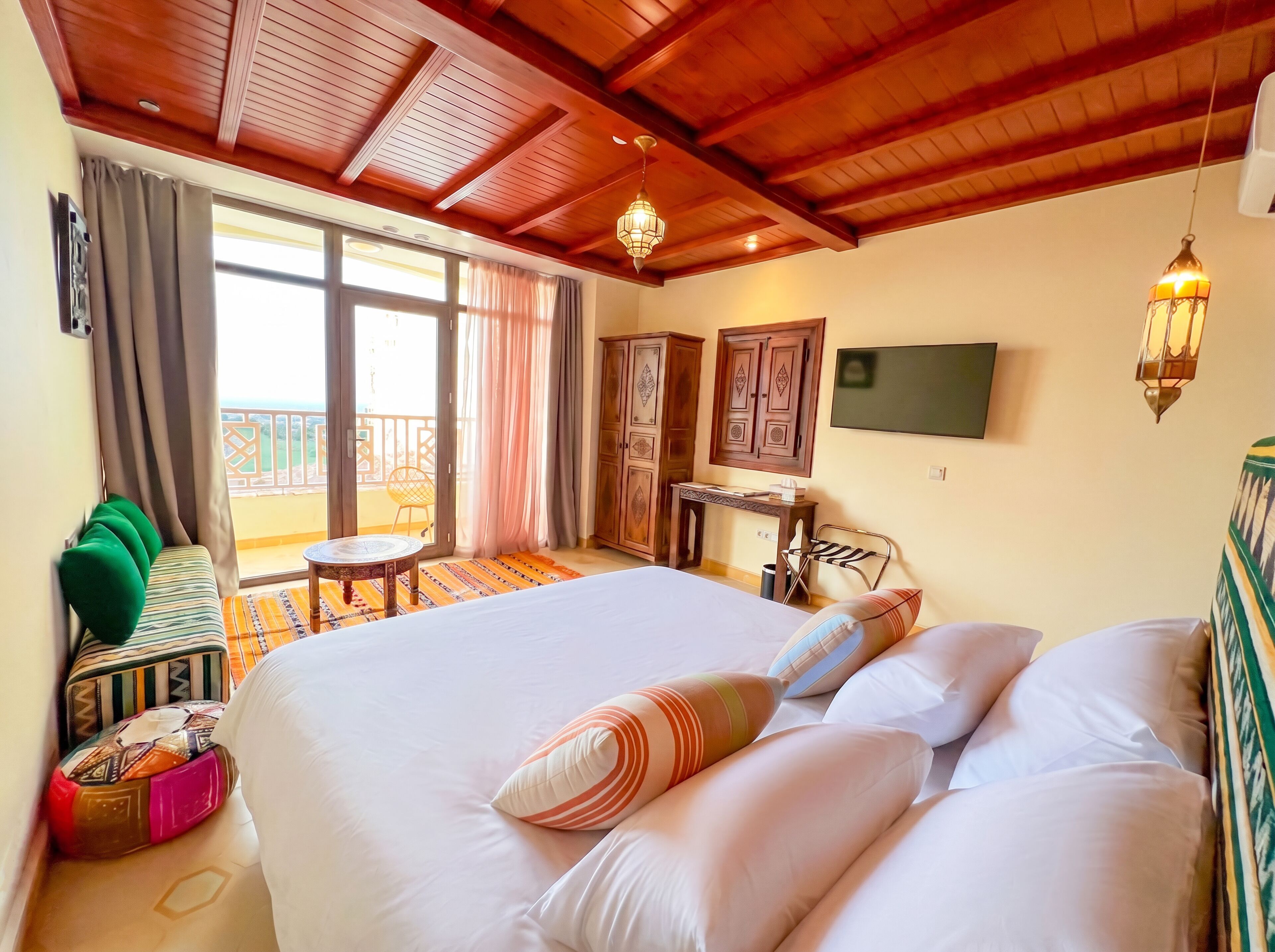 Superior Double Room, Balcony, Sea View | In-room safe, blackout curtains, soundproofing, iron/ironing board
