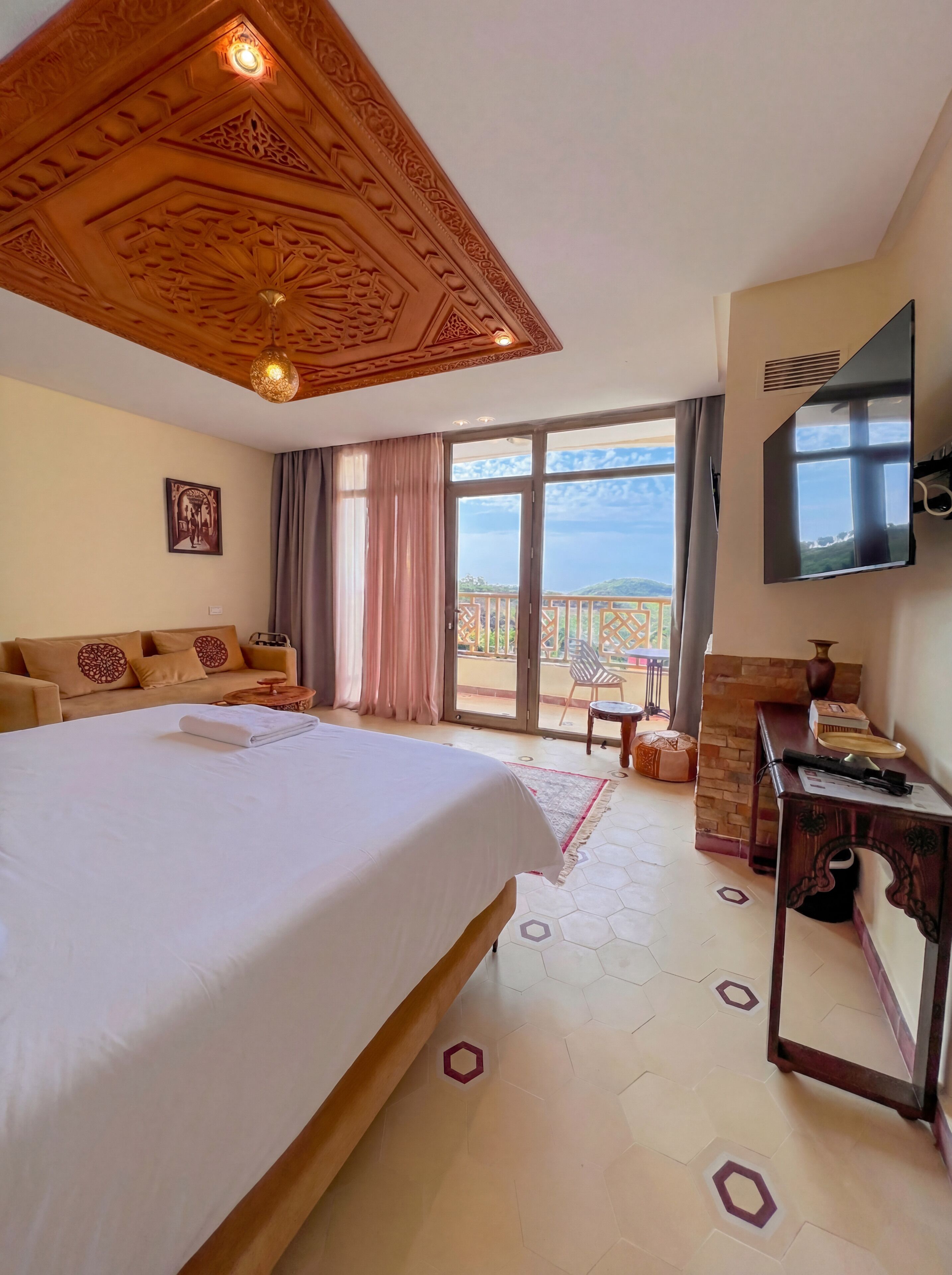 Deluxe Double or Twin Room, Balcony, Sea View | In-room safe, blackout curtains, soundproofing, iron/ironing board