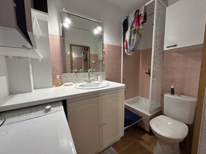 Bathroom - Studio with AC, parking - 2 guests (Argelès-sur-Mer)