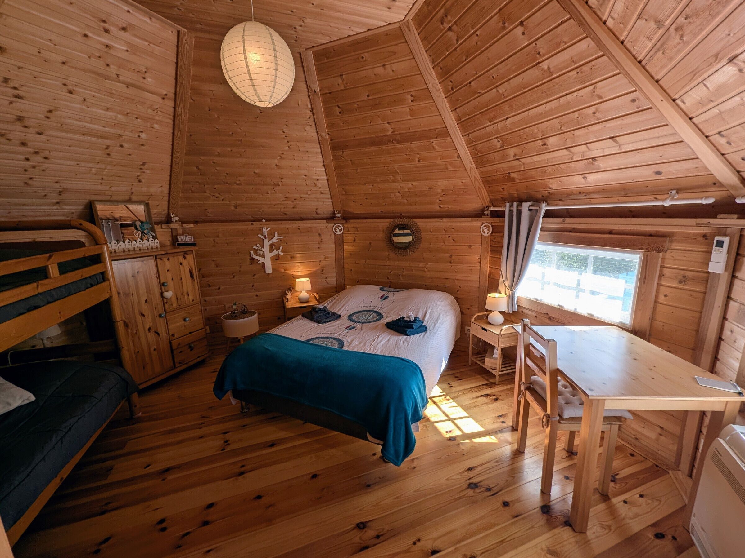 1 chambre, Wi-Fi gratuit, draps fournis