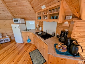 Kühlschrank, Mikrowelle