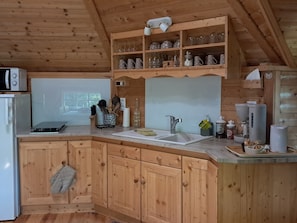 Kühlschrank, Mikrowelle