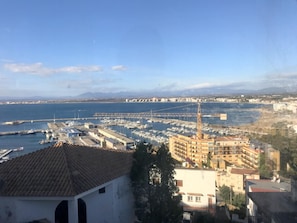 Marina - Apartment with sea view - 6 guests (Roses)