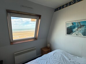 Room - Apartment with sea view - 4 guests (Cabourg)
