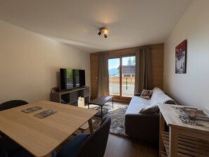 TV - Cozy apartment, mountain view - 6 guests (Valmorel)