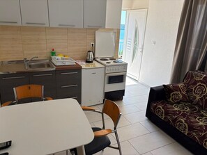 Private kitchen - Apartment for 4 people (Neum)