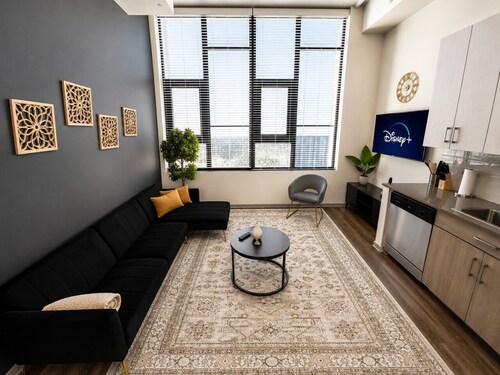 The Sterling Suite | 2BR