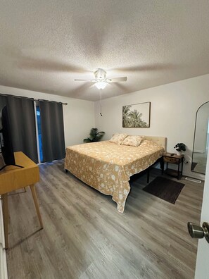 3 chambres, bureau, fer et planche à repasser, Wi-Fi gratuit