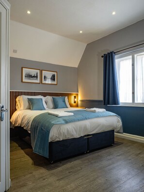 3 Schlafzimmer, Bügeleisen/Bügelbrett, WLAN, Bettwäsche