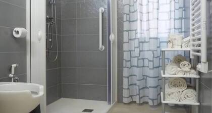 Room-room for Rent for 2 People