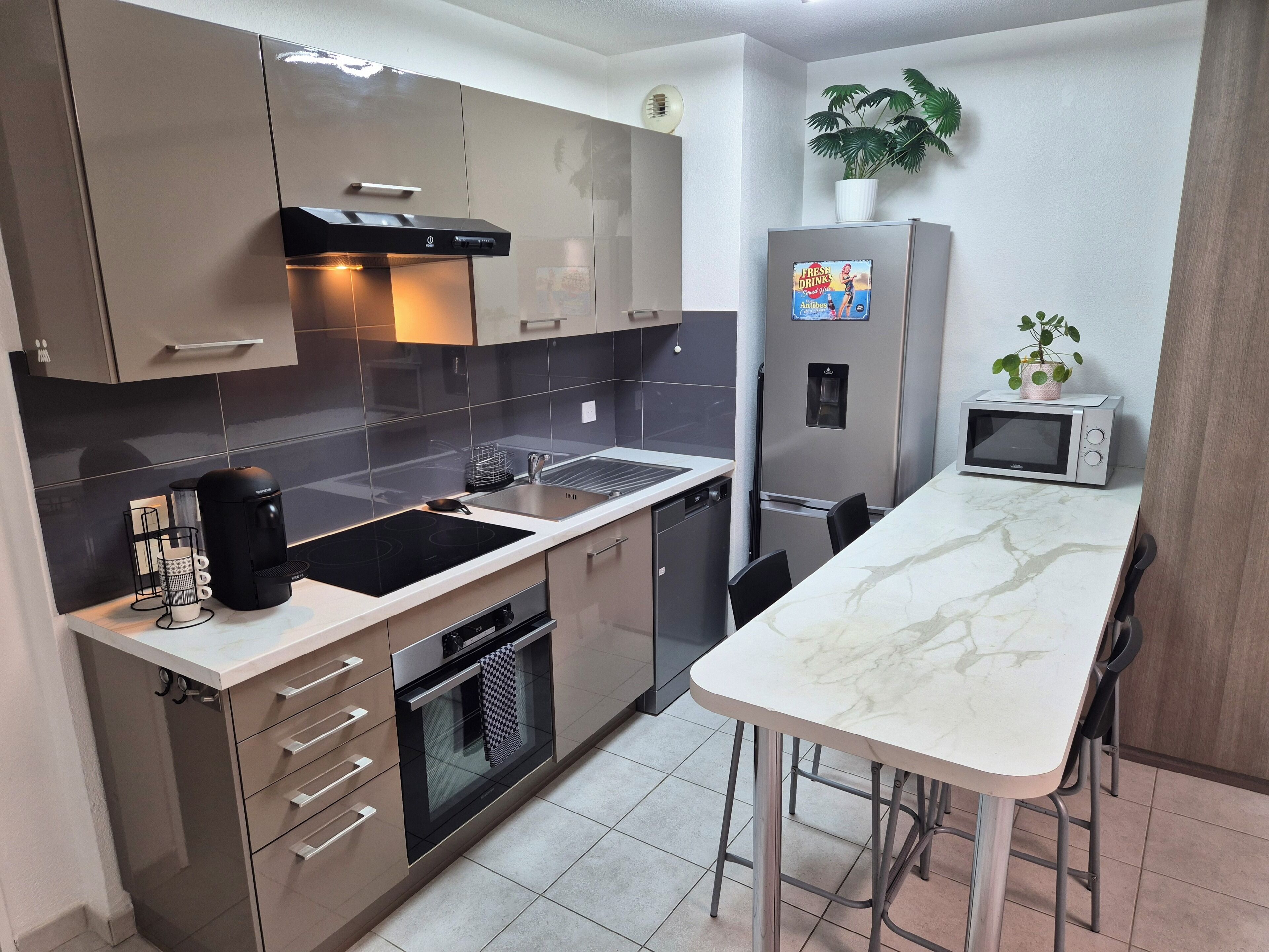 Private kitchen