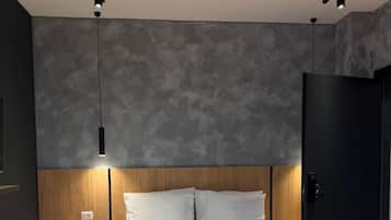 Comfort Twin Room | Iron/ironing board (on request), free WiFi