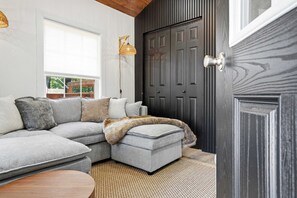 Fernseher, Kamin