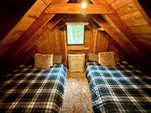 3 bedrooms, bed sheets - Katahdin Lakefront Camp close to Baxter State Park (Wels)