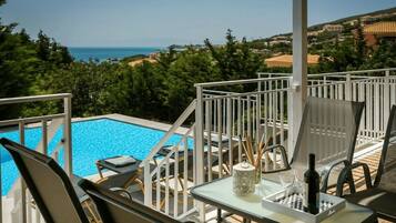 Deluxe Villa, Balcony, Ocean View | Property grounds