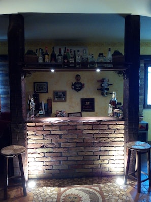 Bar (in der Unterkunft)